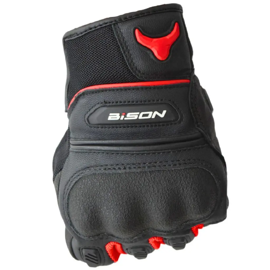 4-RidingGloves.webp
